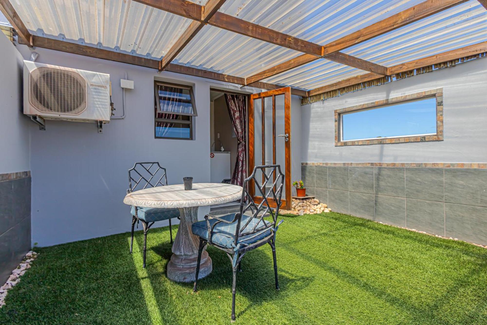 Holiday Guest House لانجيبان المظهر الخارجي الصورة