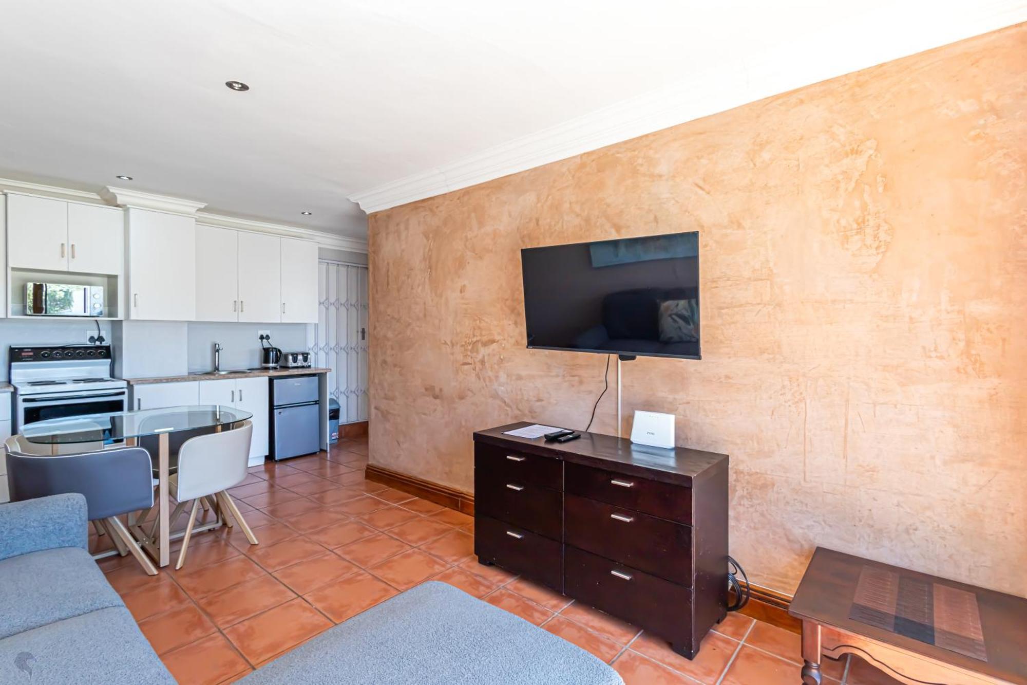 Holiday Guest House لانجيبان المظهر الخارجي الصورة