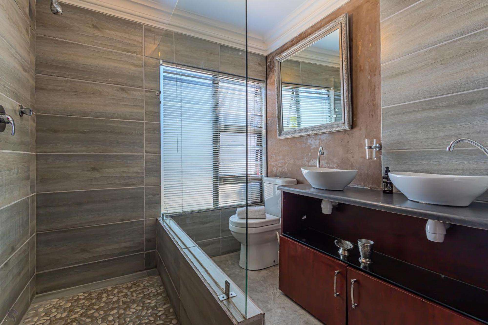 Holiday Guest House لانجيبان المظهر الخارجي الصورة