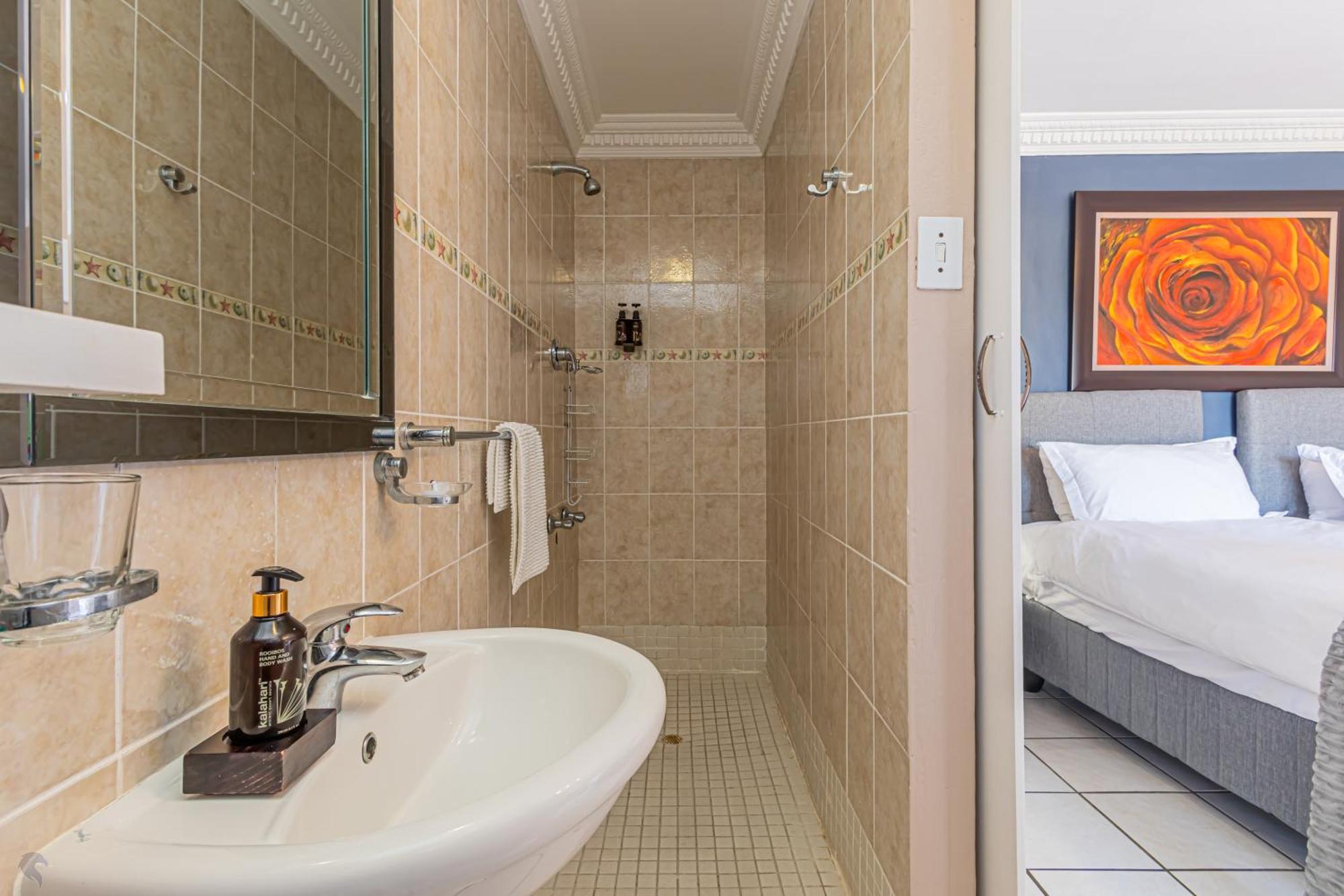 Holiday Guest House لانجيبان المظهر الخارجي الصورة